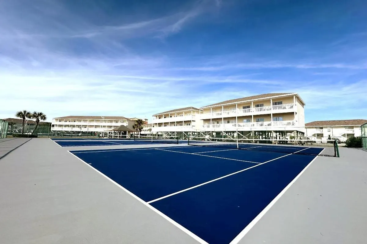 Emerald Gem Beach Svc Included Destin Holiday home