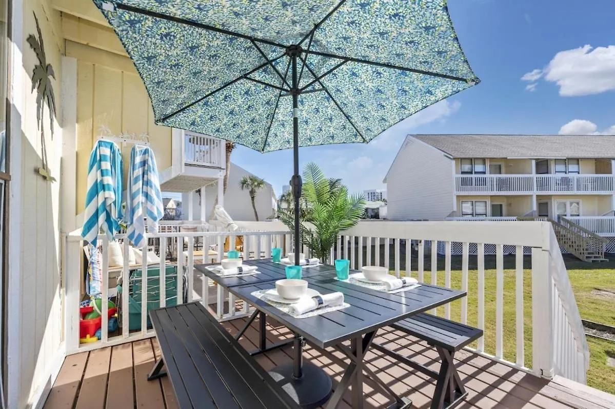 Emerald Gem Beach Svc Included Destin Holiday home